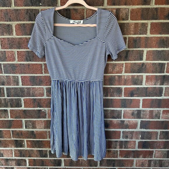 Md Annabella Navy White Striped Nautical Preppy Knit Dress Coastal Summer Basics - Picture 1 of 6